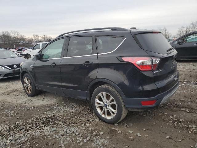 Photo 1 VIN: 1FMCU0GD4HUC06304 - FORD ESCAPE 