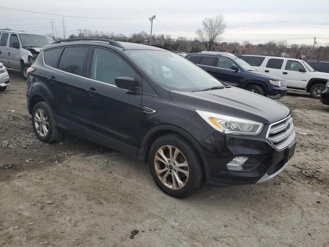 Photo 3 VIN: 1FMCU0GD4HUC06304 - FORD ESCAPE 