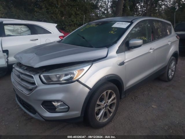 Photo 5 VIN: 1FMCU0GD4HUC33793 - FORD ESCAPE 