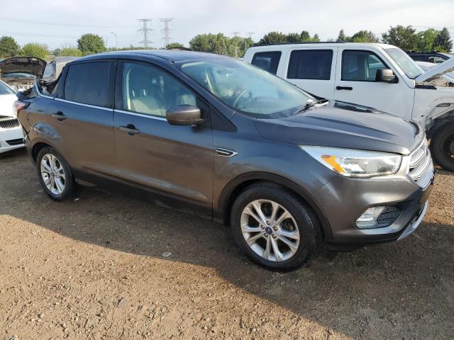 Photo 3 VIN: 1FMCU0GD4HUC77700 - FORD ESCAPE SE 