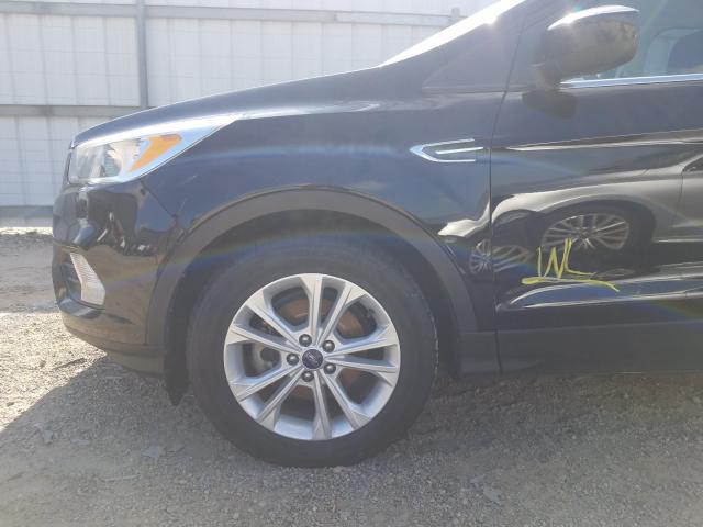 Photo 8 VIN: 1FMCU0GD4HUC78300 - FORD ESCAPE SE 