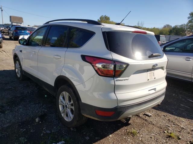 Photo 2 VIN: 1FMCU0GD4HUD09660 - FORD ESCAPE SE 