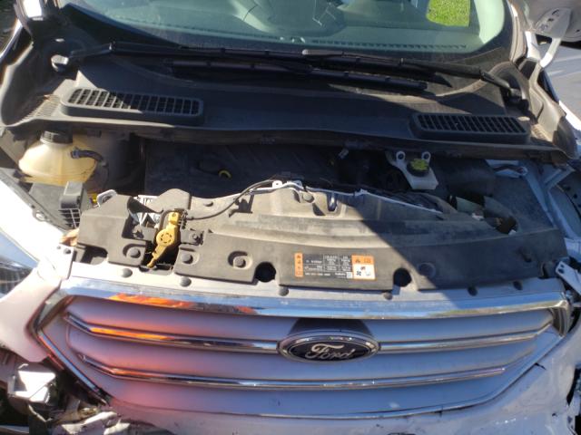 Photo 6 VIN: 1FMCU0GD4HUD09660 - FORD ESCAPE SE 