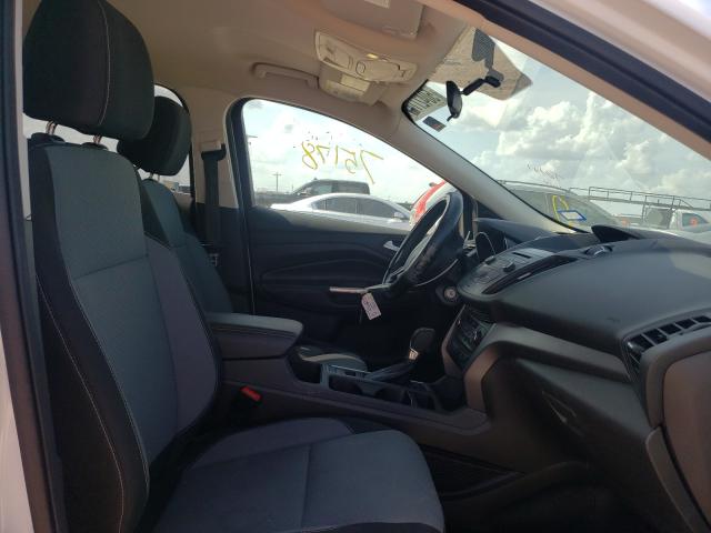 Photo 4 VIN: 1FMCU0GD4HUD28211 - FORD ESCAPE SE 