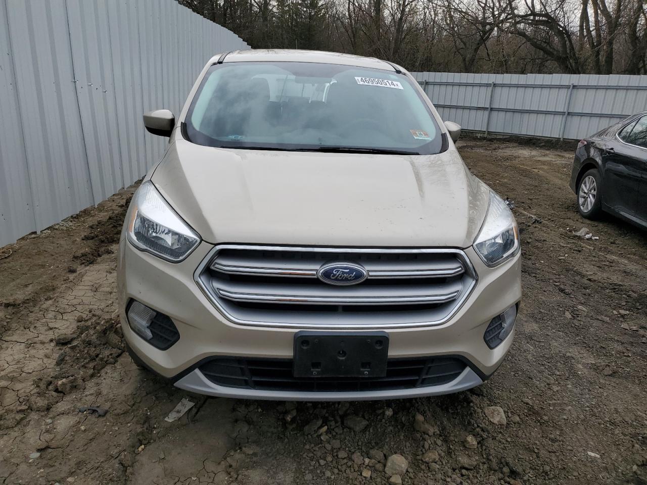 Photo 4 VIN: 1FMCU0GD4HUE82997 - FORD ESCAPE 