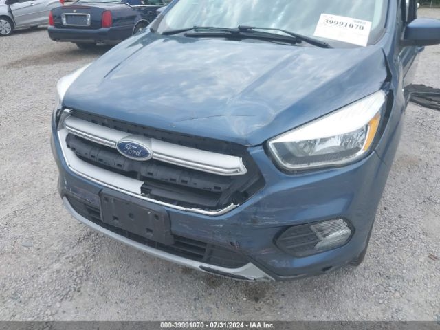 Photo 5 VIN: 1FMCU0GD4JUA87241 - FORD ESCAPE 