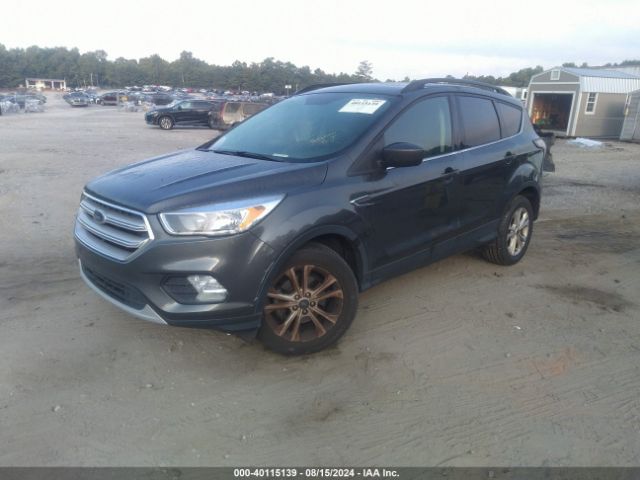 Photo 1 VIN: 1FMCU0GD4JUB62052 - FORD ESCAPE 