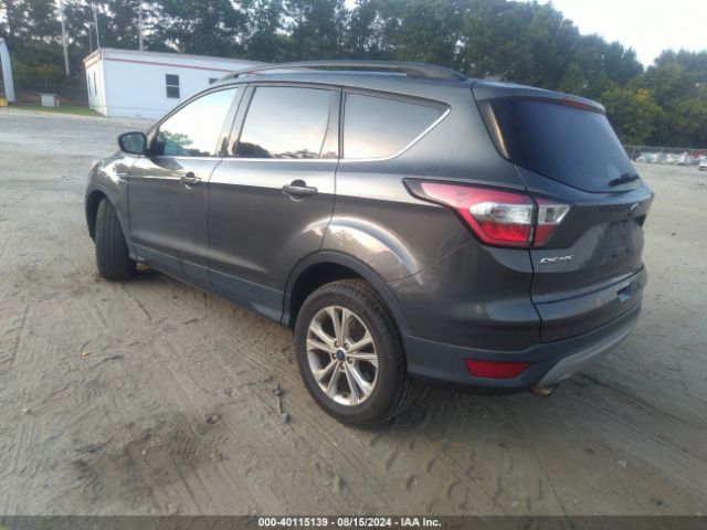 Photo 2 VIN: 1FMCU0GD4JUB62052 - FORD ESCAPE 