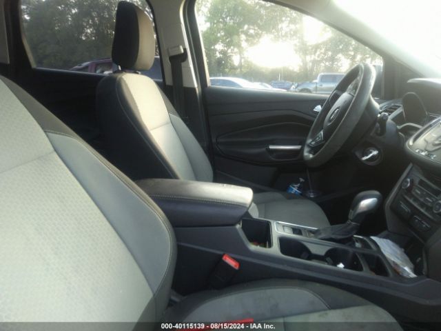 Photo 4 VIN: 1FMCU0GD4JUB62052 - FORD ESCAPE 