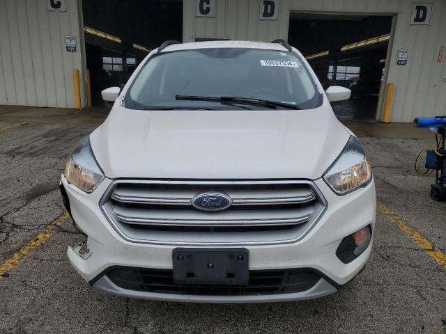 Photo 4 VIN: 1FMCU0GD4JUC58506 - FORD ESCAPE 