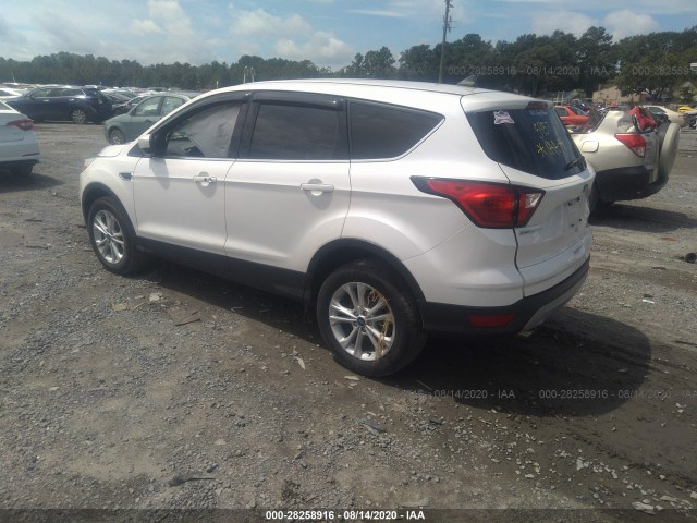 Photo 2 VIN: 1FMCU0GD4KUA15957 - FORD ESCAPE 