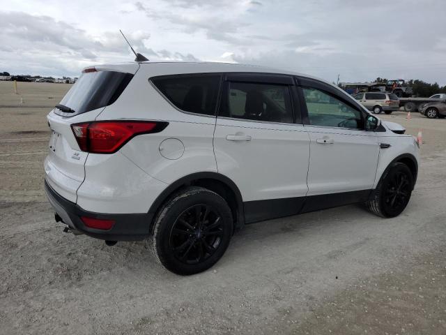 Photo 2 VIN: 1FMCU0GD4KUA88360 - FORD ESCAPE 