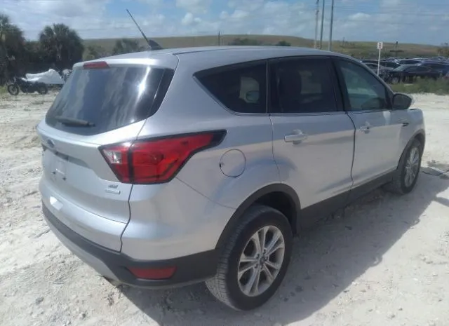 Photo 3 VIN: 1FMCU0GD4KUB13029 - FORD ESCAPE 