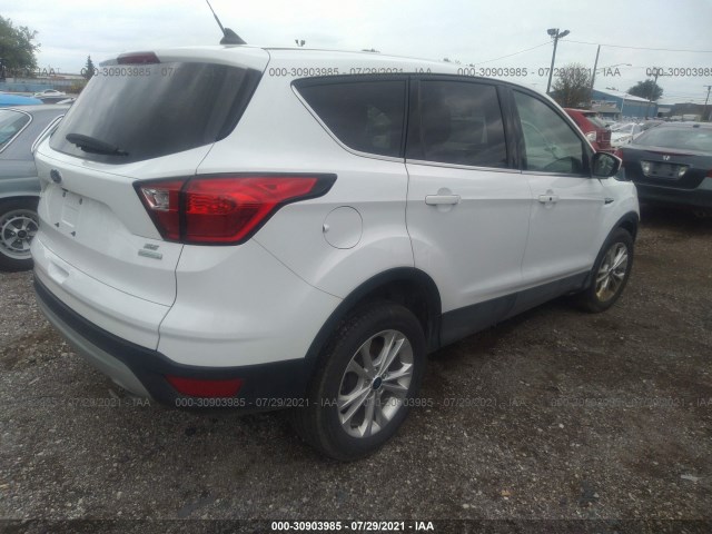 Photo 3 VIN: 1FMCU0GD4KUB24726 - FORD ESCAPE 