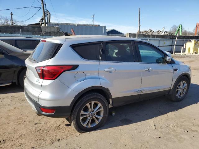 Photo 2 VIN: 1FMCU0GD4KUB29652 - FORD ESCAPE 