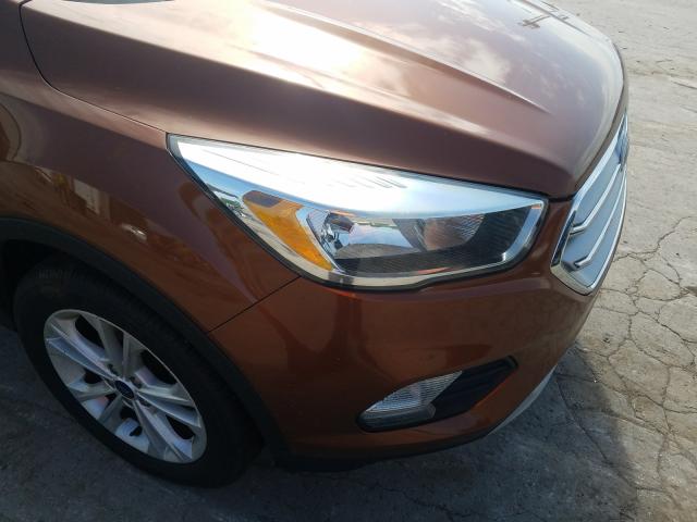 Photo 8 VIN: 1FMCU0GD5HUA25048 - FORD ESCAPE SE 