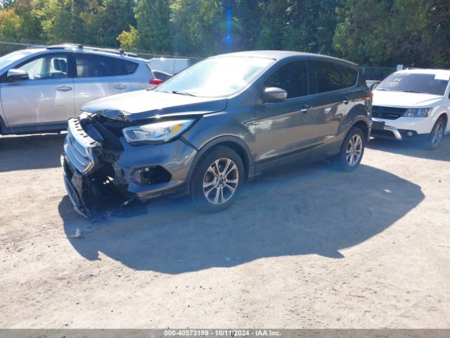 Photo 1 VIN: 1FMCU0GD5HUA27415 - FORD ESCAPE 