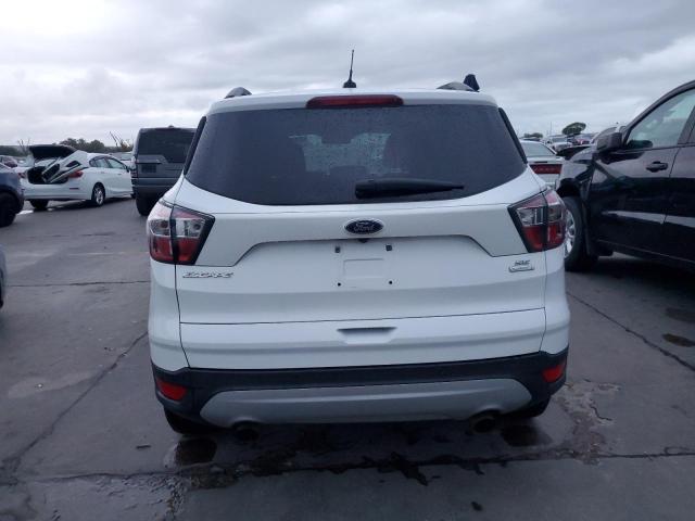 Photo 5 VIN: 1FMCU0GD5HUB03487 - FORD ESCAPE SE 