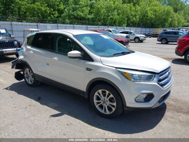 Photo 0 VIN: 1FMCU0GD5HUB13730 - FORD ESCAPE 