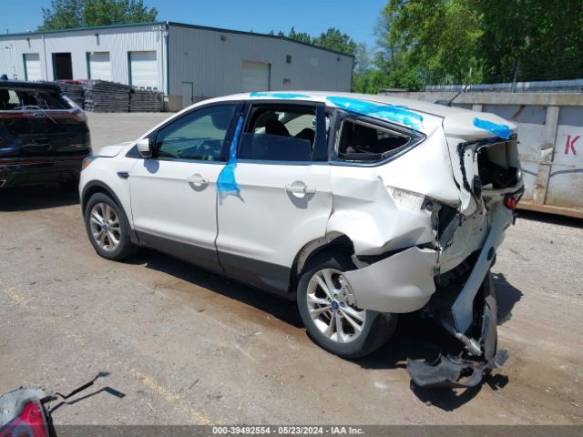 Photo 2 VIN: 1FMCU0GD5HUB13730 - FORD ESCAPE 