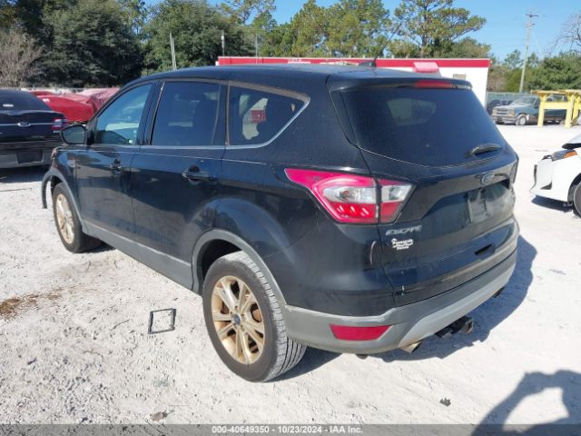 Photo 2 VIN: 1FMCU0GD5HUC09535 - FORD ESCAPE 