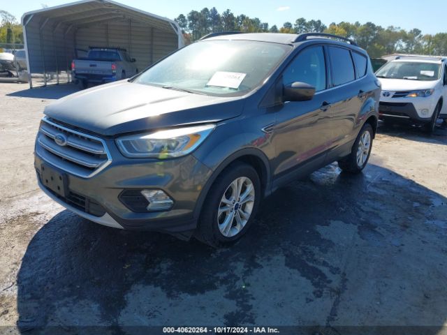 Photo 1 VIN: 1FMCU0GD5HUC12192 - FORD ESCAPE 