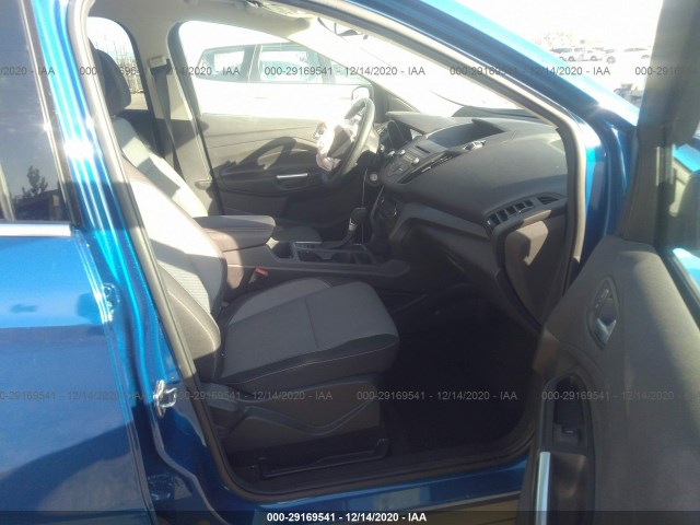 Photo 4 VIN: 1FMCU0GD5HUC80086 - FORD ESCAPE 