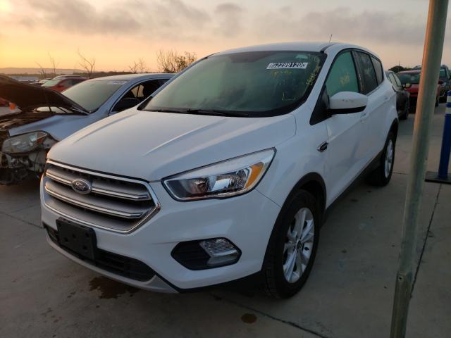 Photo 1 VIN: 1FMCU0GD5HUC96420 - FORD ESCAPE SE 