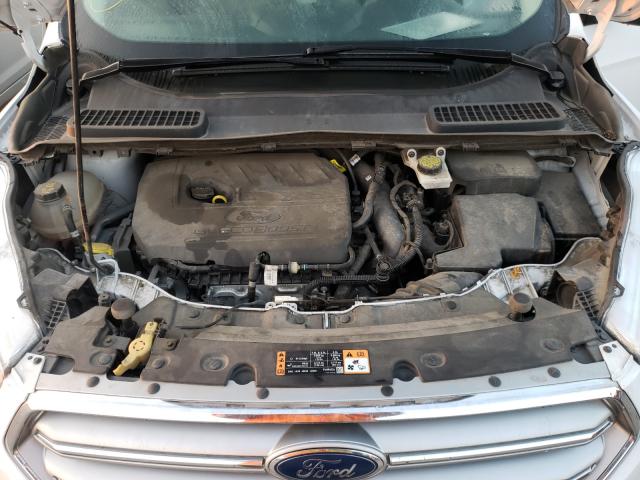 Photo 6 VIN: 1FMCU0GD5HUC96420 - FORD ESCAPE SE 