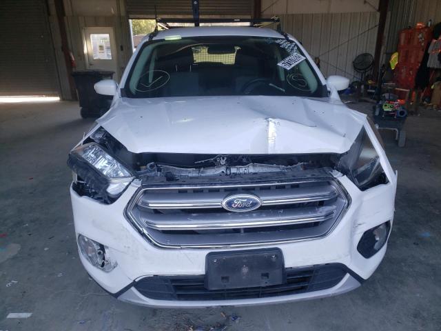 Photo 8 VIN: 1FMCU0GD5HUC99527 - FORD ESCAPE SE 