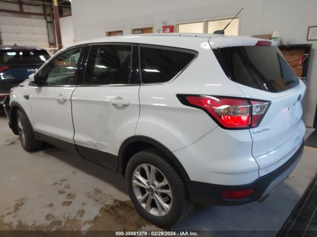 Photo 2 VIN: 1FMCU0GD5HUC99544 - FORD ESCAPE 