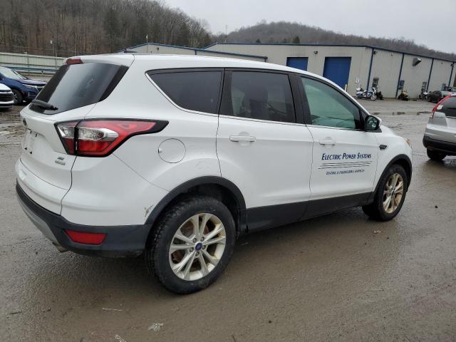 Photo 2 VIN: 1FMCU0GD5HUD50461 - FORD ESCAPE 