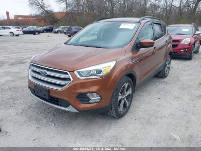 Photo 1 VIN: 1FMCU0GD5HUD75408 - FORD ESCAPE 