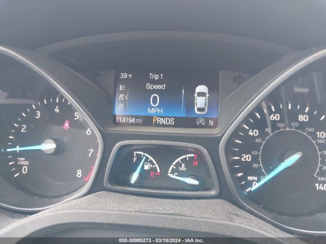 Photo 6 VIN: 1FMCU0GD5HUD75408 - FORD ESCAPE 