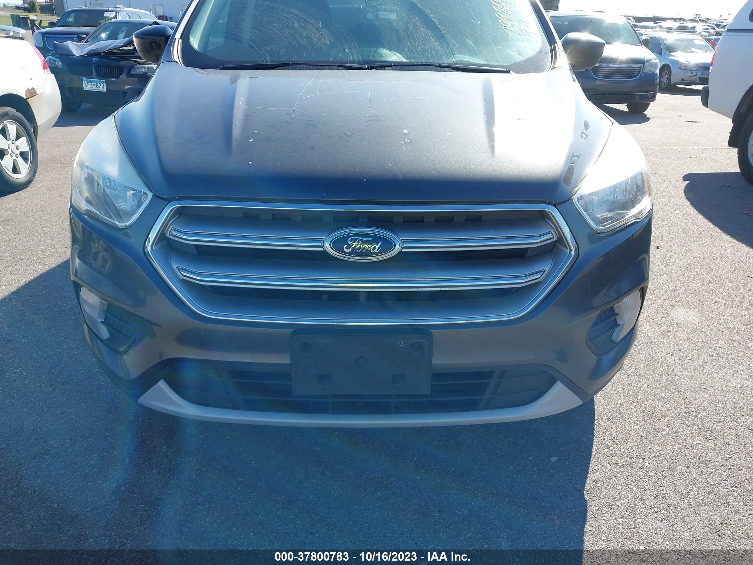 Photo 11 VIN: 1FMCU0GD5HUD94962 - FORD ESCAPE 