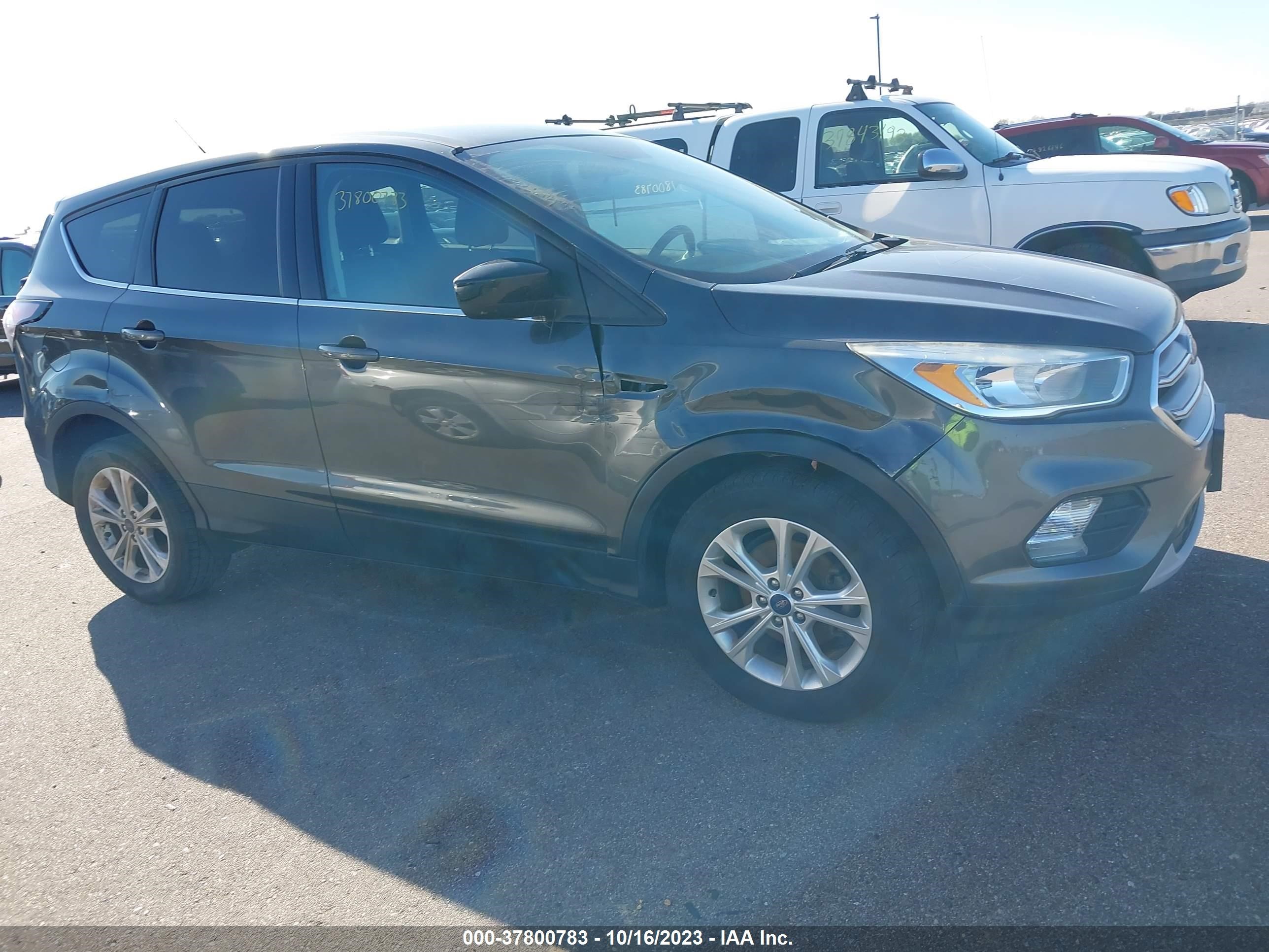 Photo 12 VIN: 1FMCU0GD5HUD94962 - FORD ESCAPE 