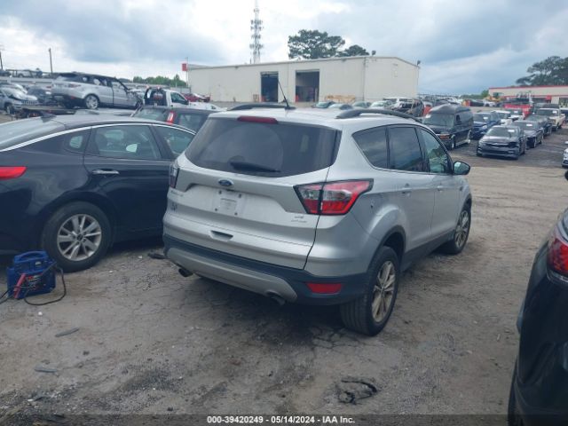 Photo 3 VIN: 1FMCU0GD5HUE00680 - FORD ESCAPE 