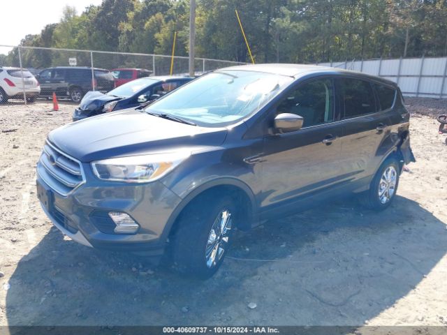 Photo 1 VIN: 1FMCU0GD5HUE38958 - FORD ESCAPE 