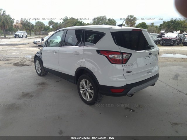 Photo 2 VIN: 1FMCU0GD5HUE64752 - FORD ESCAPE 