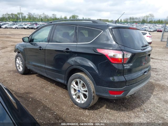 Photo 2 VIN: 1FMCU0GD5JUA03394 - FORD ESCAPE 