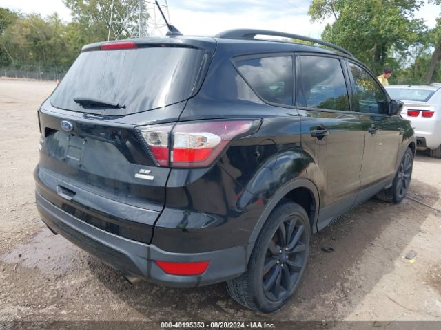 Photo 3 VIN: 1FMCU0GD5JUA96627 - FORD ESCAPE 