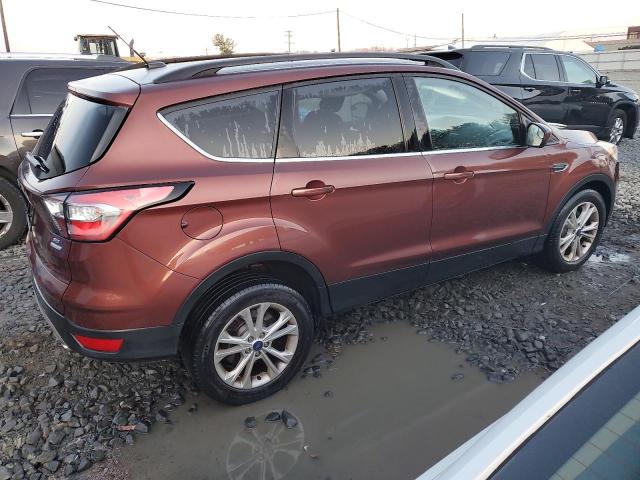 Photo 2 VIN: 1FMCU0GD5JUB19081 - FORD ESCAPE 