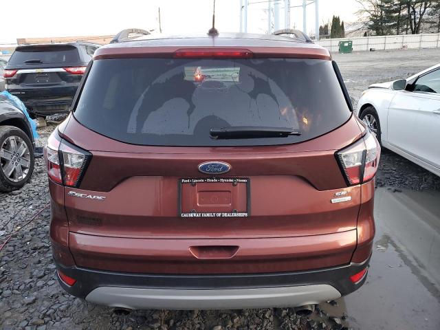 Photo 5 VIN: 1FMCU0GD5JUB19081 - FORD ESCAPE 