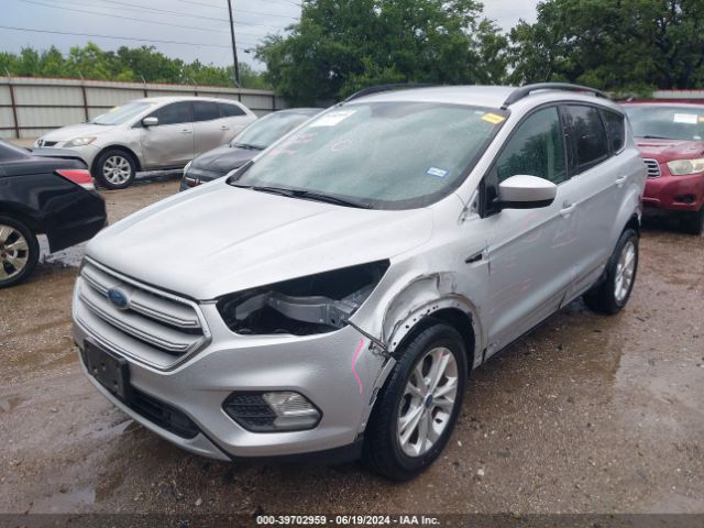 Photo 1 VIN: 1FMCU0GD5JUC90333 - FORD ESCAPE 