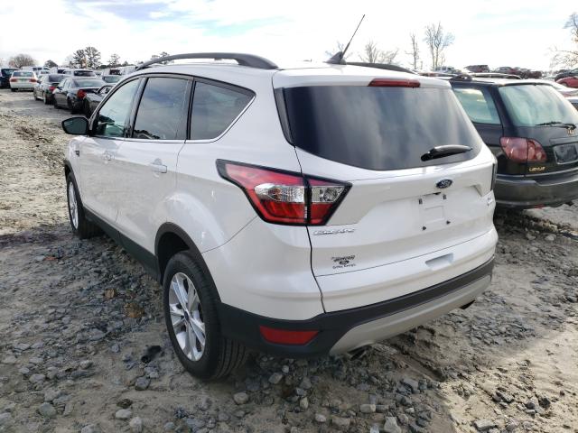 Photo 2 VIN: 1FMCU0GD5JUD14081 - FORD ESCAPE 