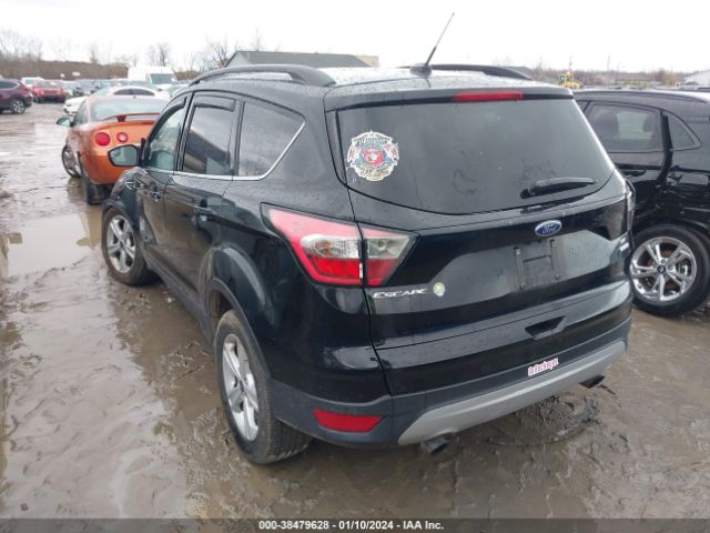 Photo 2 VIN: 1FMCU0GD5JUD27459 - FORD ESCAPE 