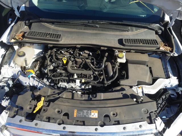 Photo 6 VIN: 1FMCU0GD5KUB04744 - FORD ESCAPE 