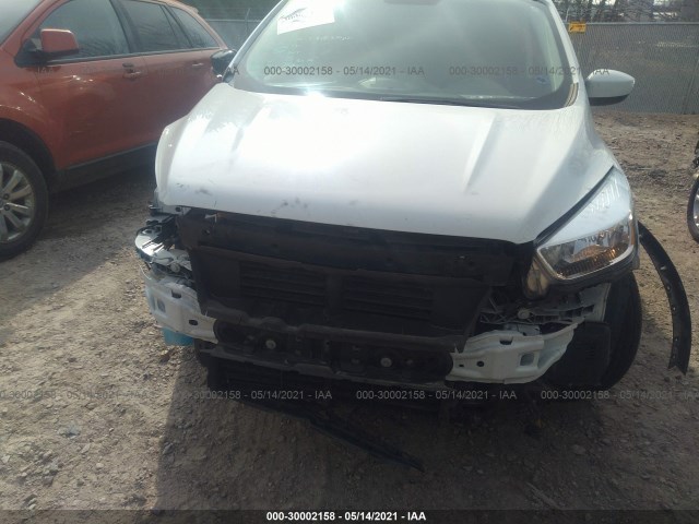 Photo 5 VIN: 1FMCU0GD5KUB31040 - FORD ESCAPE 