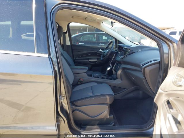 Photo 4 VIN: 1FMCU0GD5KUB58108 - FORD ESCAPE 