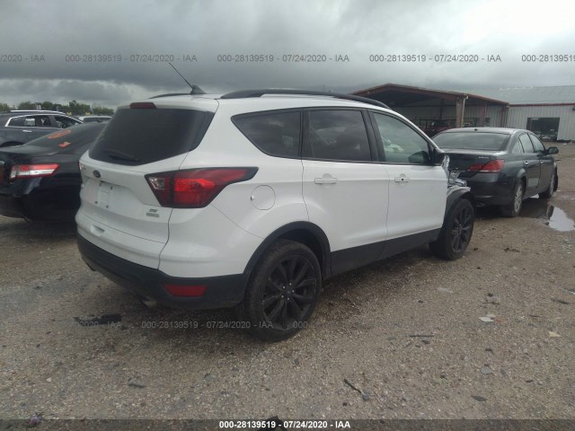 Photo 3 VIN: 1FMCU0GD5KUB64166 - FORD ESCAPE 